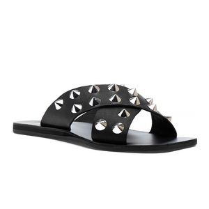 🩴 Coconuts by Matisse Studded Black Flats 🩴